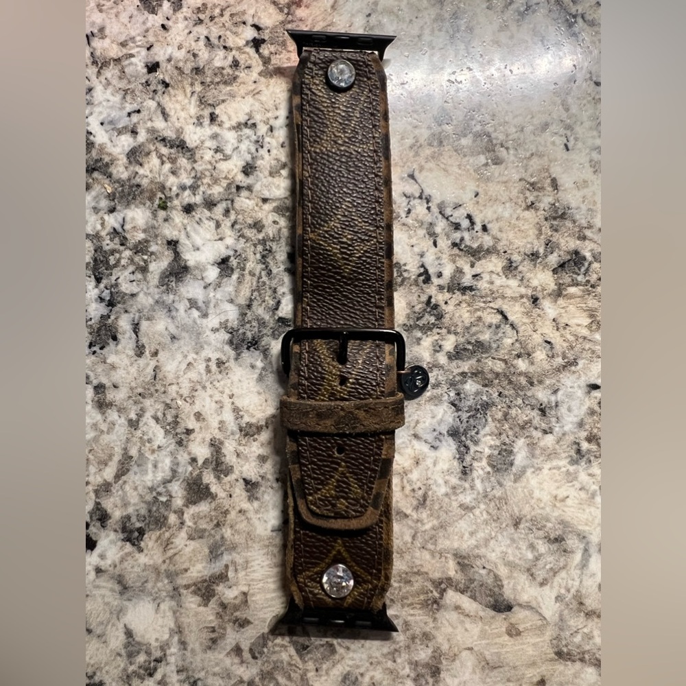 Spark*l LV apple 42/44/45 watchband